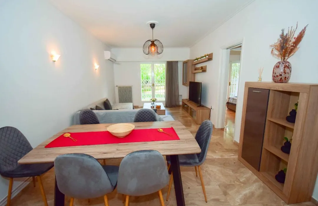 Filoxenia Apartment Athens-1